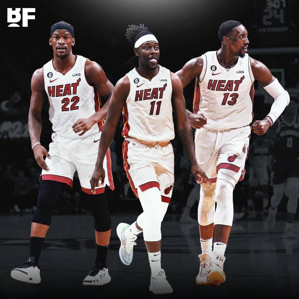 大马阵容的 大马阵容的