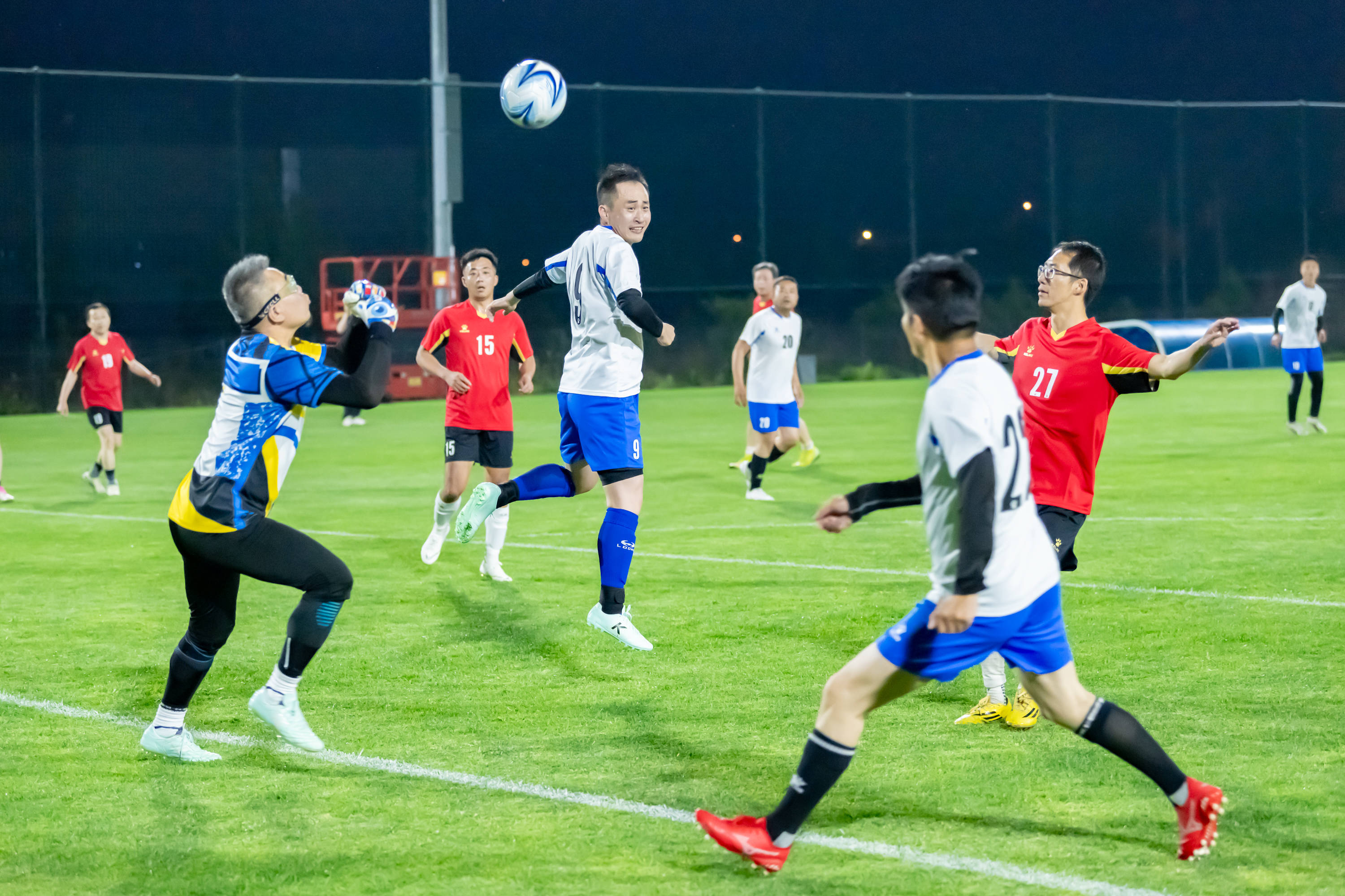 战术也同步 战术也同步